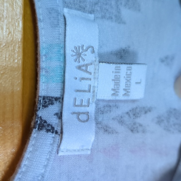 dELiA scoop neck crop top - Picture 3 of 5